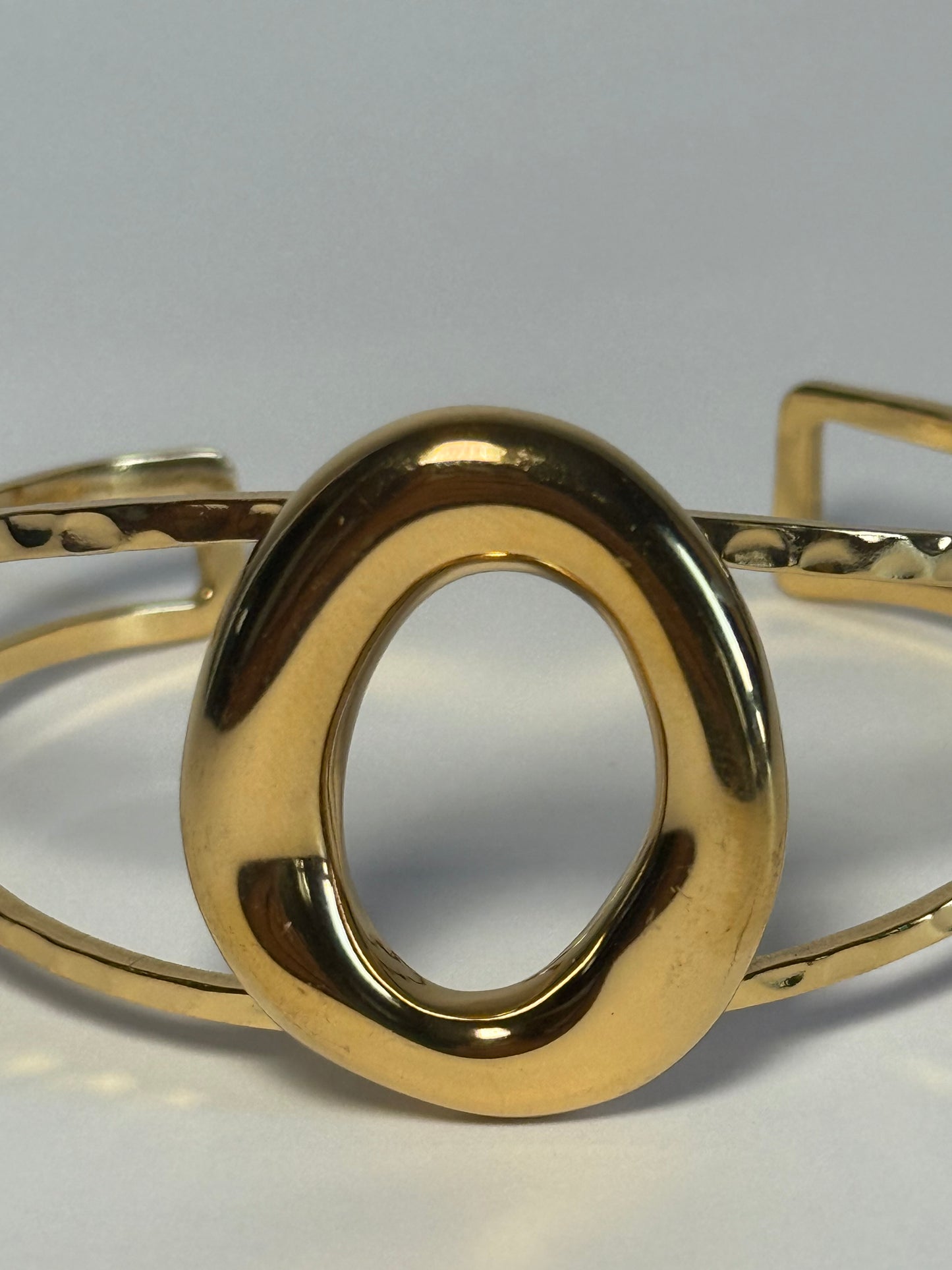 Brazalete “HORIZONTE”