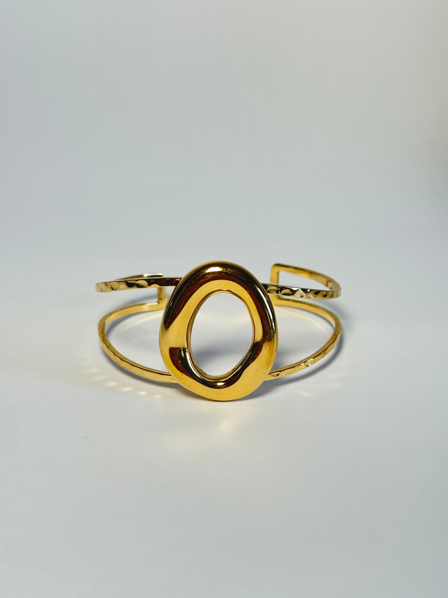 Brazalete “HORIZONTE”