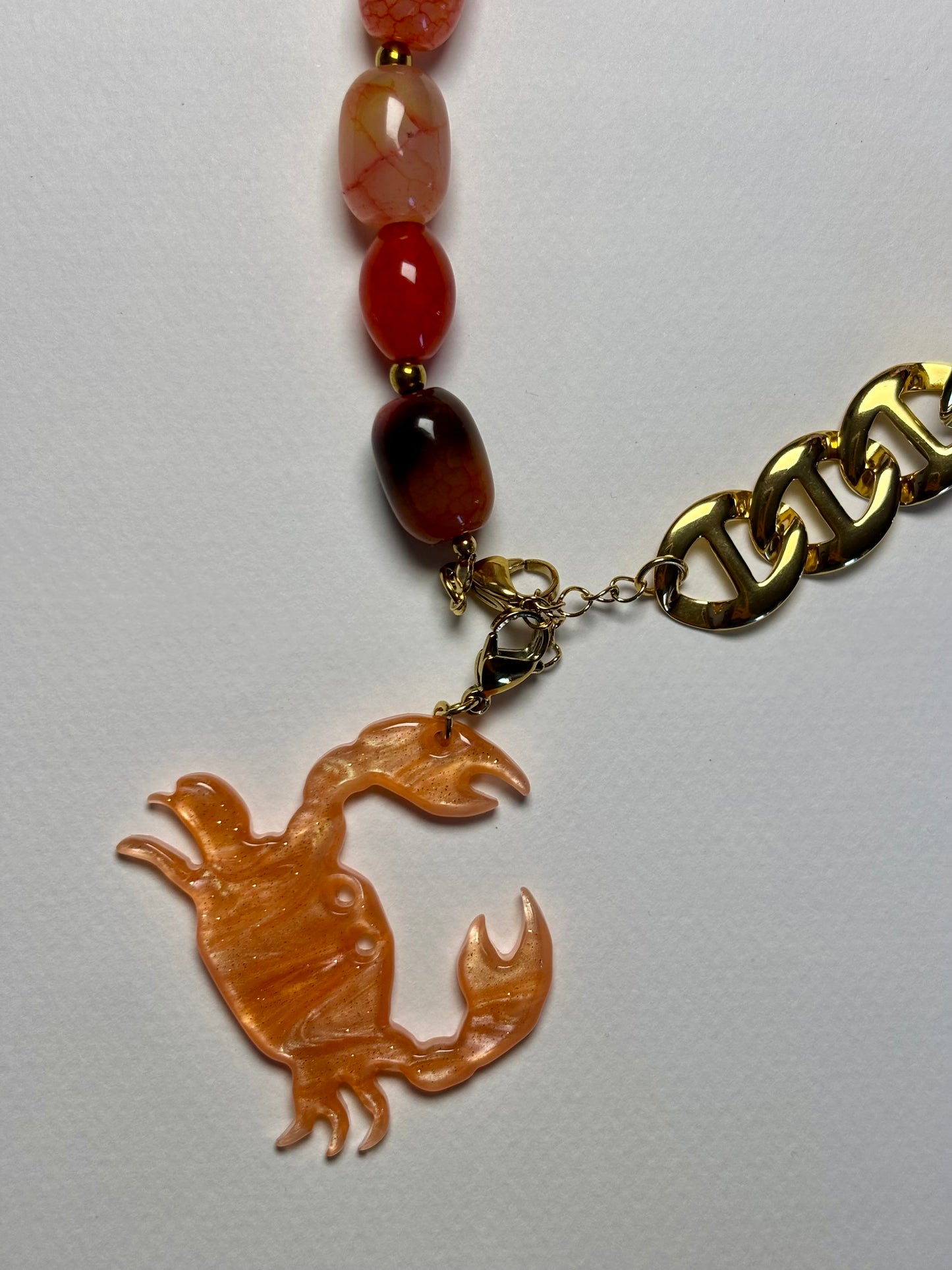 Charm “REFUGIO”