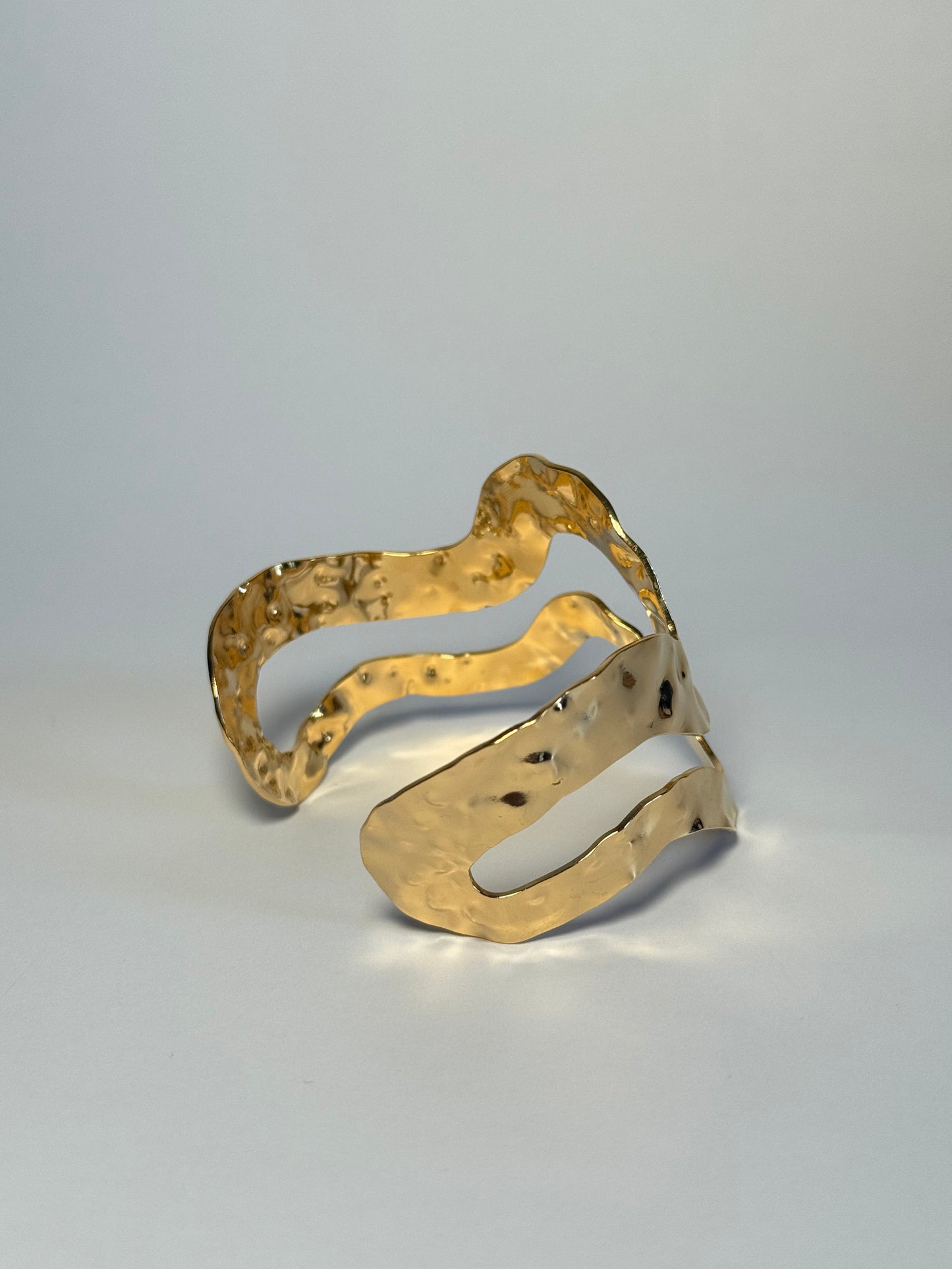 Brazalete “CÁLIDO”