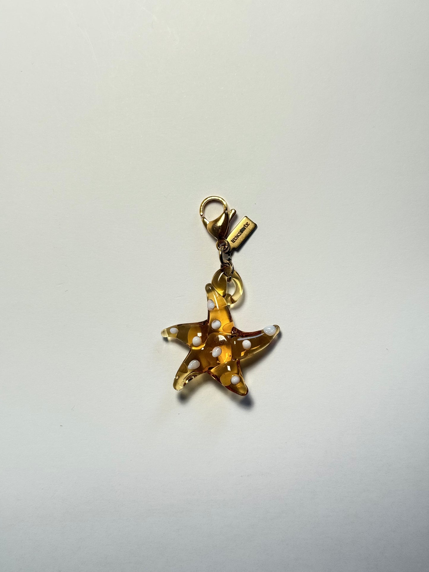 Charm ''SUSURRO DEL MAR'' ámbar