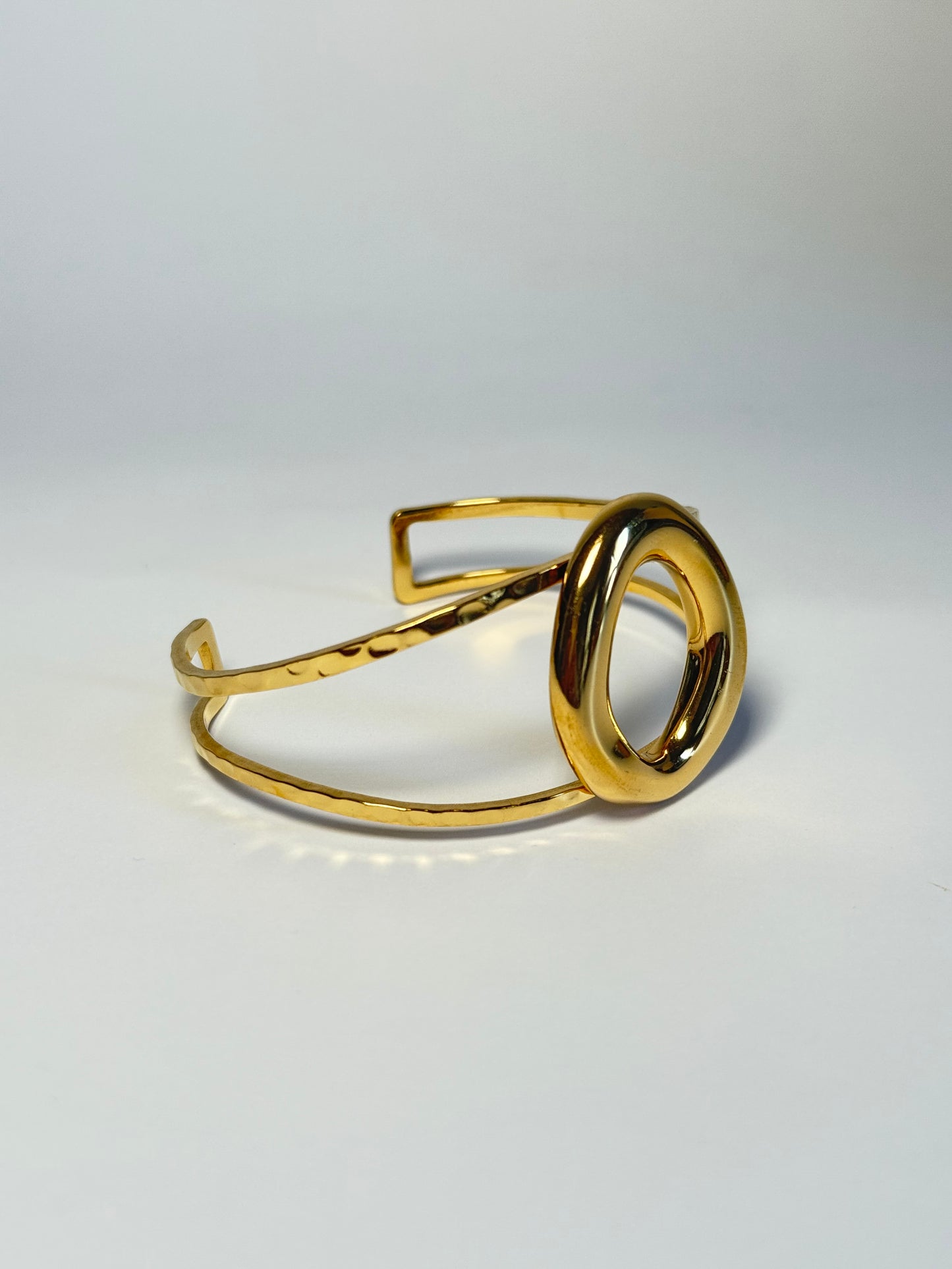Brazalete “HORIZONTE”