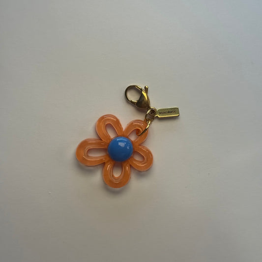 Charm ''LITTLE MAGNOLIA'' naranja