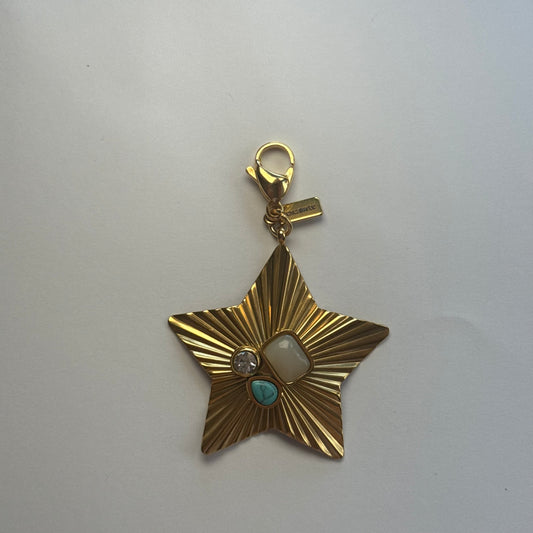 Charm ''RESPLANDOR''