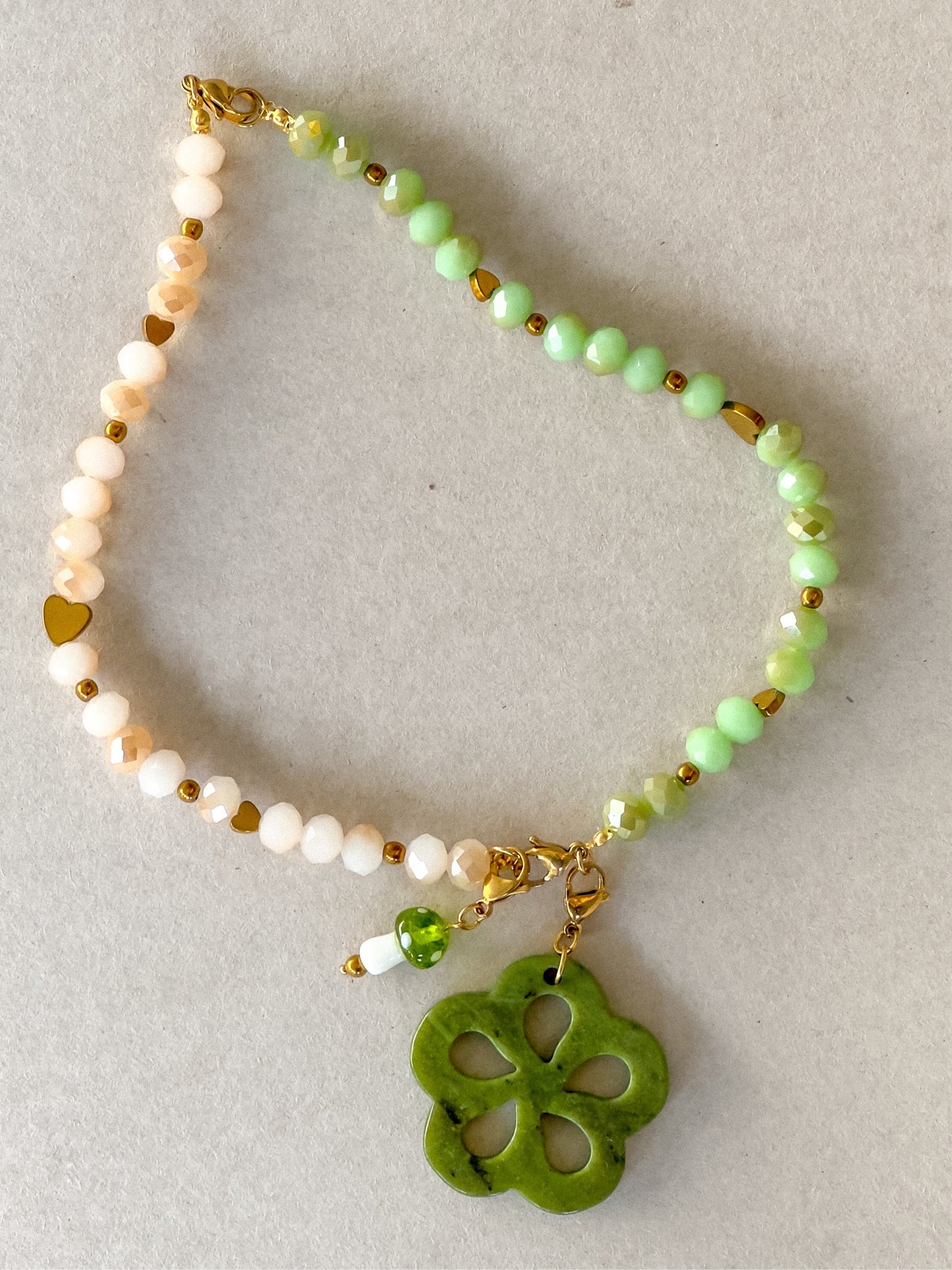 Charm ‘’GREEN ENCHANTMENT’’