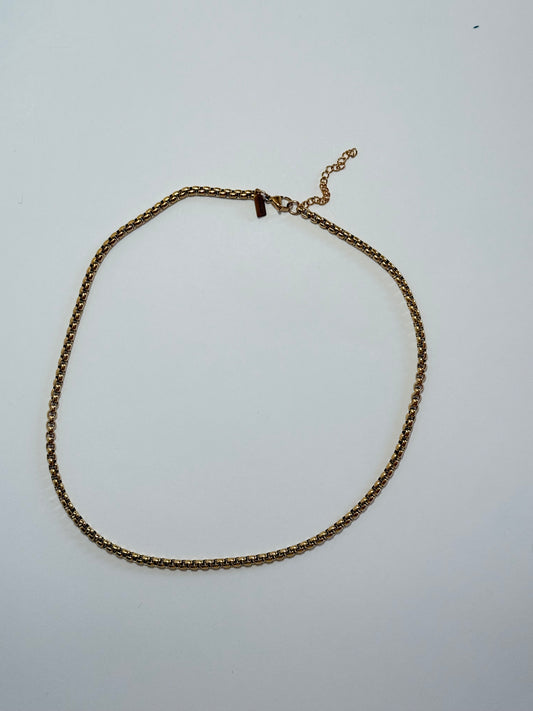 Cadena ''HILO DE LUNA''